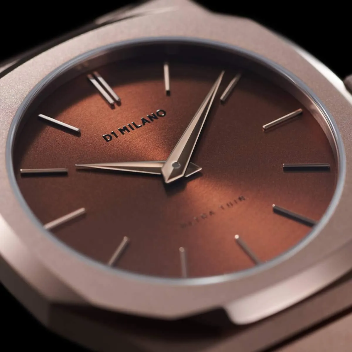 D1 Milano Analog Brown Dial Men's Watch-UTBJ10, Brown