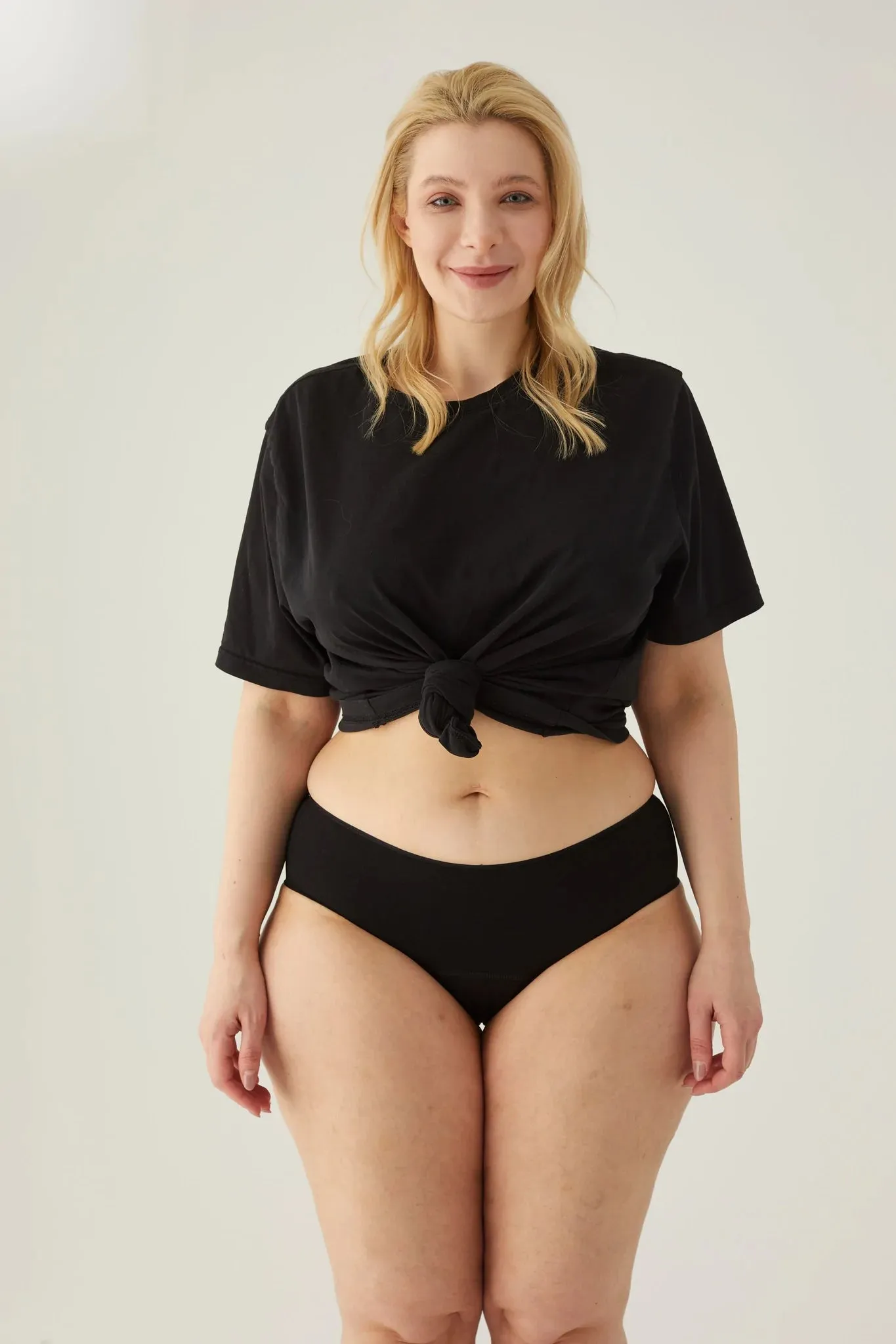 Form & Grace High Waist Full Brief Seamless Period Underwear