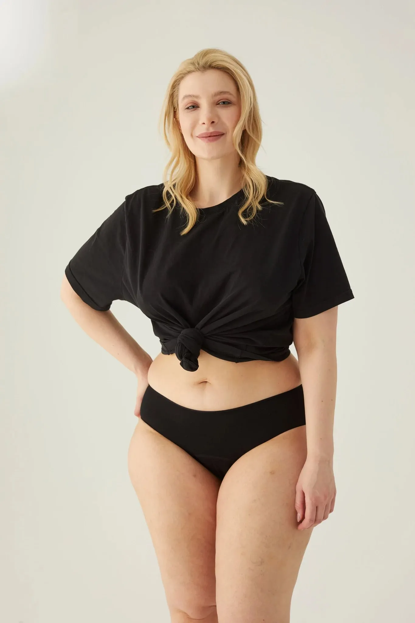 Form & Grace High Waist Full Brief Seamless Period Underwear